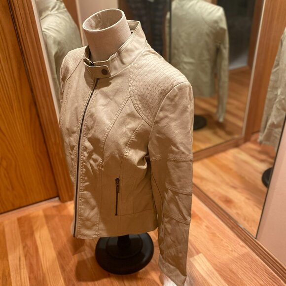 Studio M Faux leather jacket. Tan. XL - Picture 7 of 8